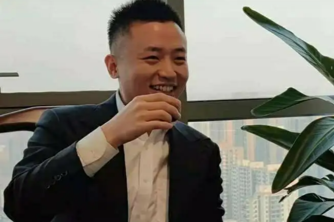 11.8 Zhang Lihui: The Ethereum bulls have arrived as expected. Are you still immersed in the last wave of bears? Today's latest market analysis and trading suggestions for Ethereum (ETH)!