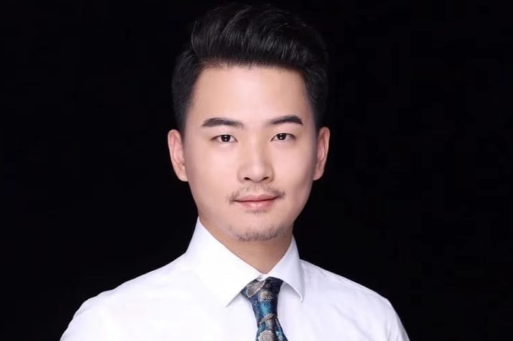 Mr. Coin in the Crypto Circle: 11.21 Bitcoin (BTC) latest market analysis and reference, including operational reference ideas.