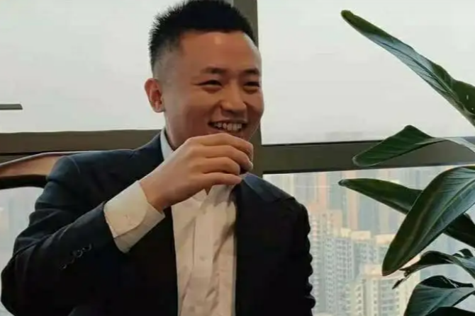 11.22 Zhang Lihui: Is Ethereum about to break the low-level fluctuations and warm up again? Today's latest market analysis and trading suggestions for Ethereum (ETH)!