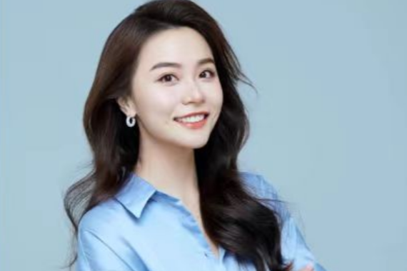 币圈红姐12.16：比特币1日线正在面临死叉考验！建议空单止盈减仓持有！今日比特币（BTC）最新行情分析与操作建议！